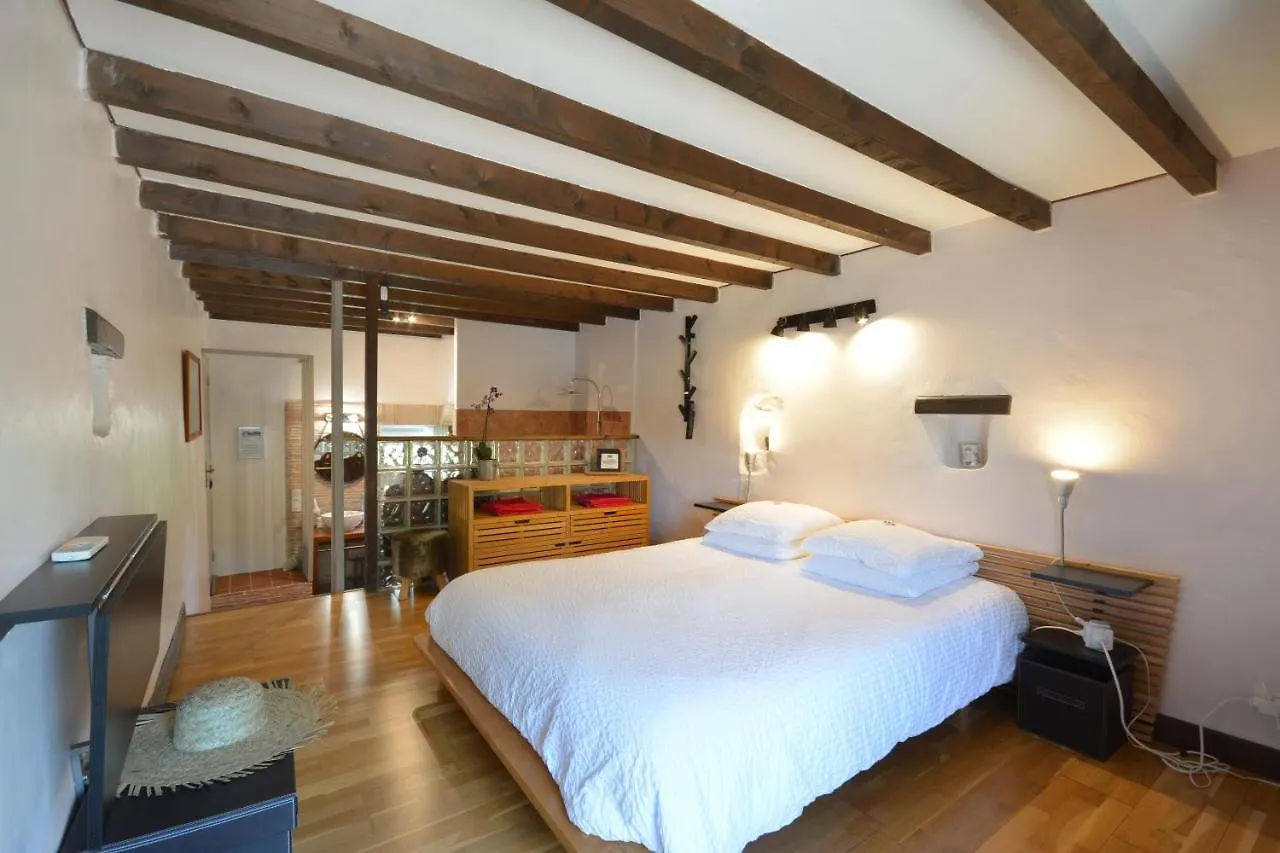 *** Bed & Breakfast Chambres D Hotes Le Mas Julien Piscine Chauffee Adult Only Orange  France